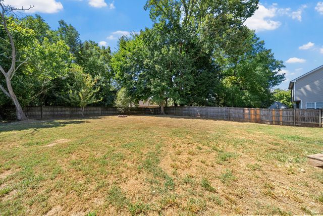 3426 Fox Meadow Way, Clarksville, TN 37042