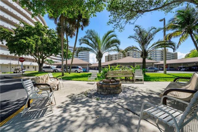 1523 E HILLSBORO Boulevard 838, Deerfield Beach, FL 33441