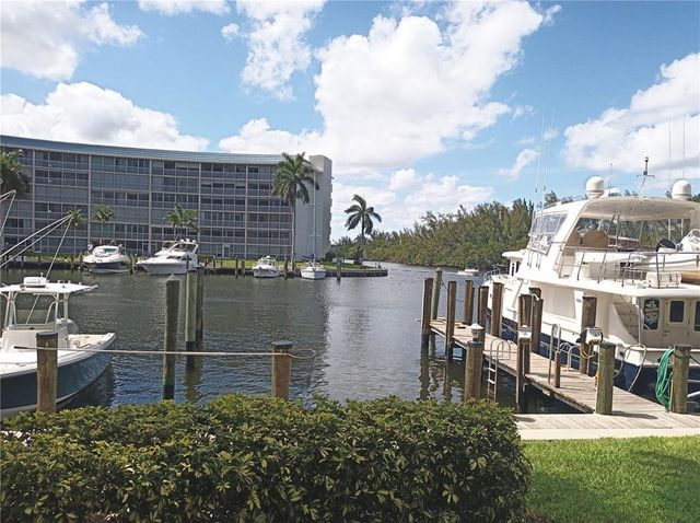 1523 E HILLSBORO Boulevard 838, Deerfield Beach, FL 33441