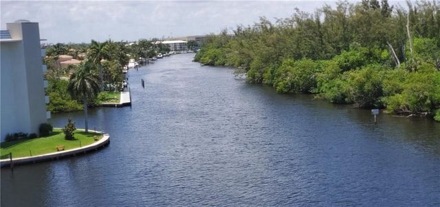 1523 E HILLSBORO Boulevard 838, Deerfield Beach, FL 33441