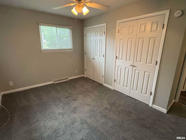 3409 N CALIFORNIA Avenue B, Peoria, IL 61603
