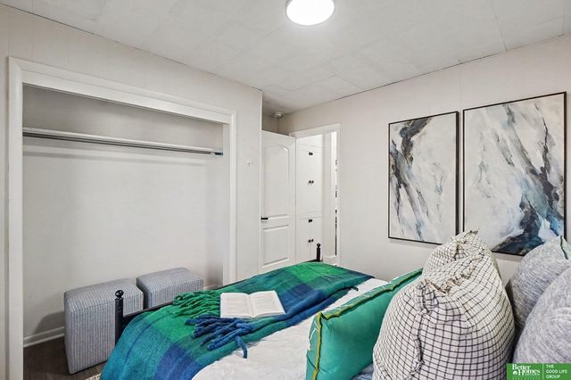 4185 Chicago Street, Omaha, NE 68131