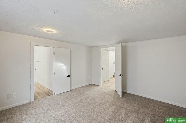 4185 Chicago Street, Omaha, NE 68131