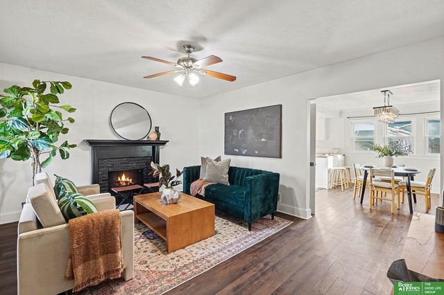 4185 Chicago Street, Omaha, NE 68131