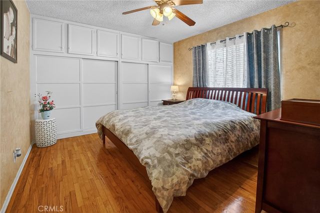 2517 W Redondo Beach, Gardena, CA 90249