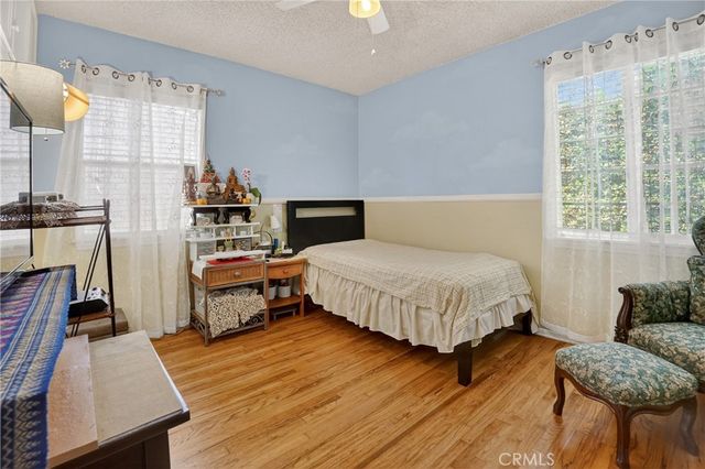 2517 W Redondo Beach, Gardena, CA 90249