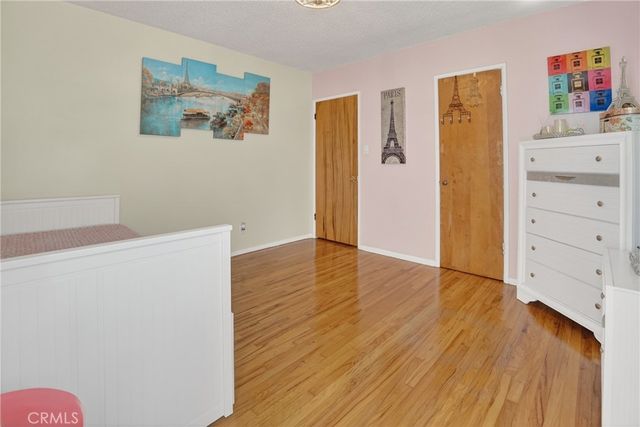 2517 W Redondo Beach, Gardena, CA 90249