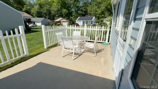 491 Stratford Lane, Ridge, NY 11961