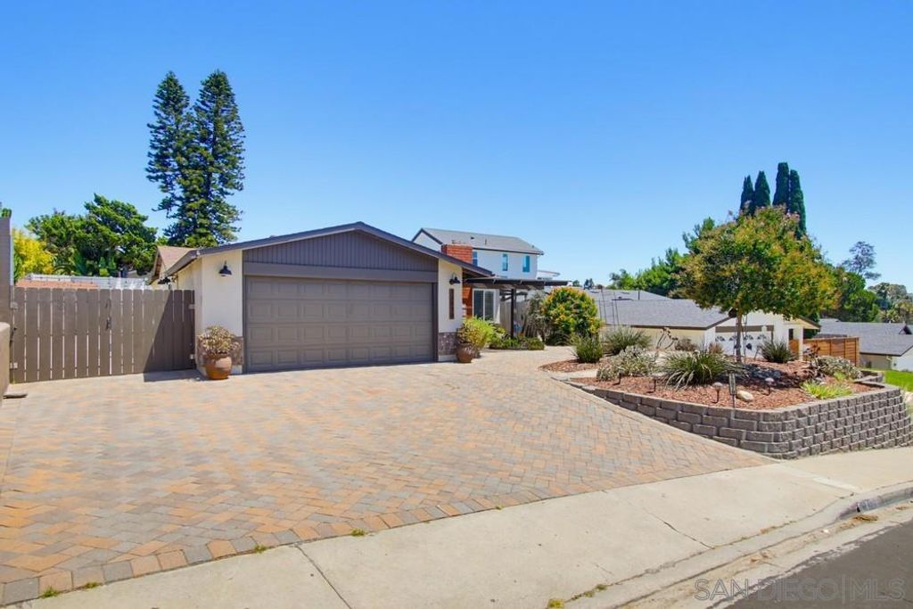 12979 Calle De Las Rosas, San Diego, CA 92129 — photo 4