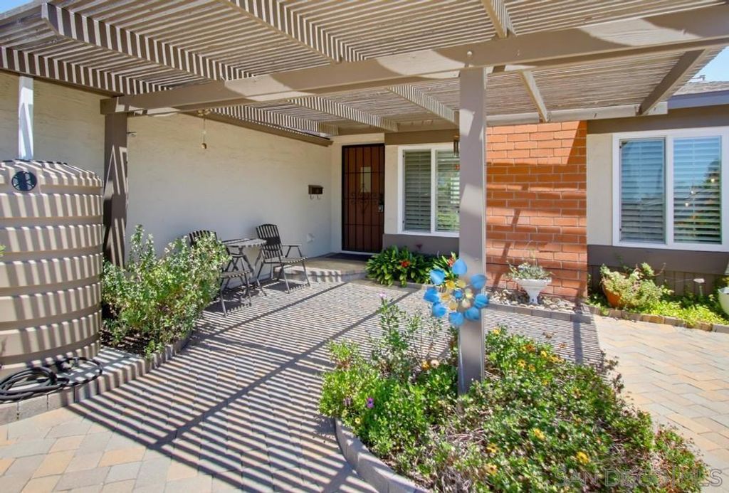 12979 Calle De Las Rosas, San Diego, CA 92129 — photo 5