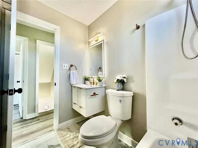 7108 Ann Cabell Ct, Hanover, VA 23111