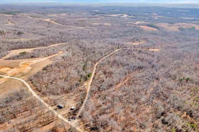 262 Deer Haven Rd, Indian Mound, TN 37079