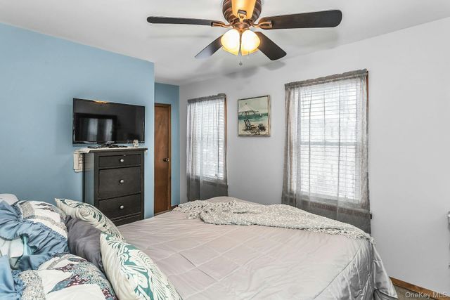 9 Belmont Avenue, Floral Park, NY 11001