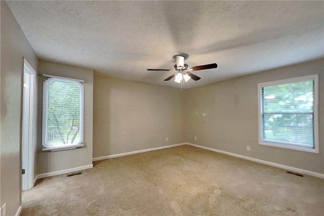 6606 Catawba Drive, Acworth, GA 30102