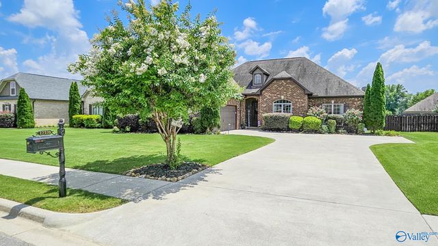 17510 Maree Drive, Athens, AL 35613