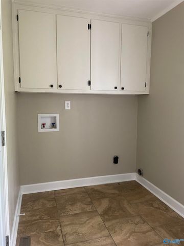 2101 Stapp Drive, Huntsville, AL 35811