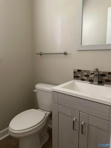 2101 Stapp Drive, Huntsville, AL 35811