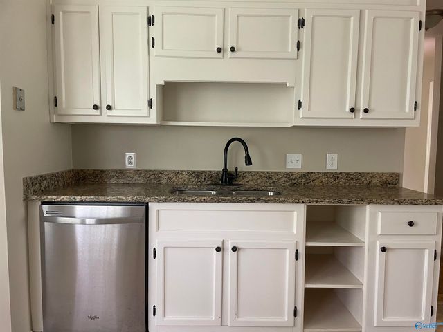 2101 Stapp Drive, Huntsville, AL 35811