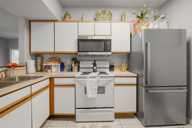 9536 NEWDALE WAY 101, Riverview, FL 33578