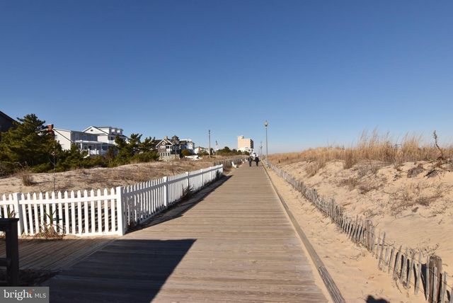 705 S BOARDWALK, Rehoboth Beach, DE 19971