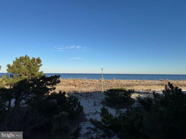 705 S BOARDWALK, Rehoboth Beach, DE 19971