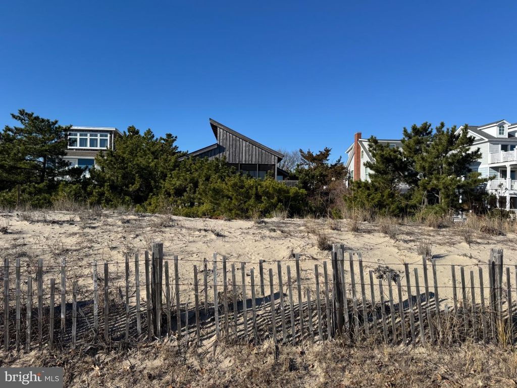 705 S BOARDWALK, Rehoboth Beach, DE 19971