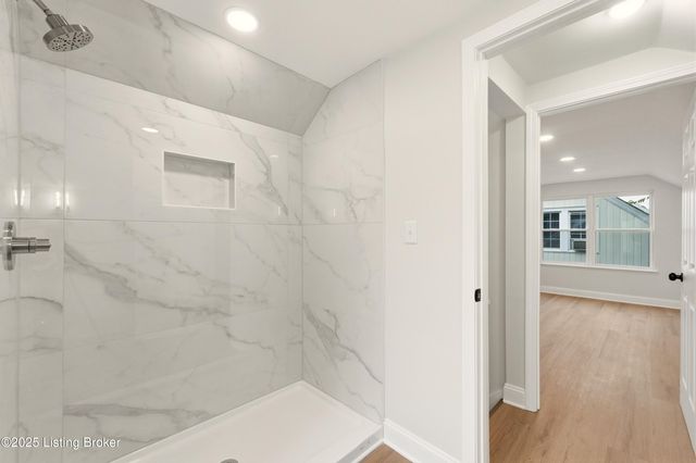 517 Dale Ave, Louisville, KY 40214