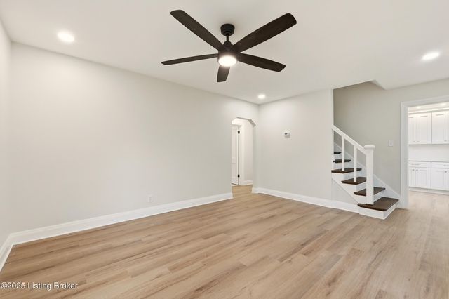 517 Dale Ave, Louisville, KY 40214