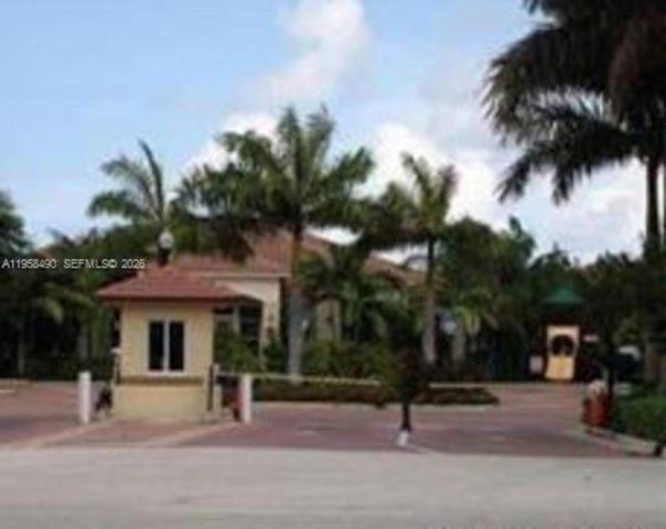 1909 Hibiscus Ln 1909, Riviera Beach, FL 33404