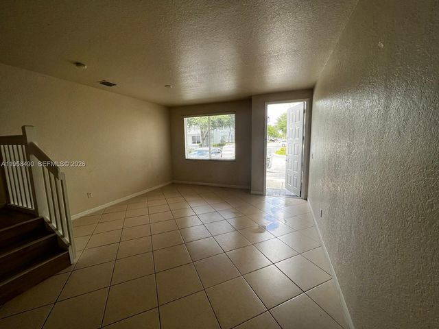 1909 Hibiscus Ln 1909, Riviera Beach, FL 33404