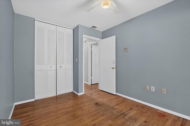 2 PALMER DR, Camp Hill, PA 17011