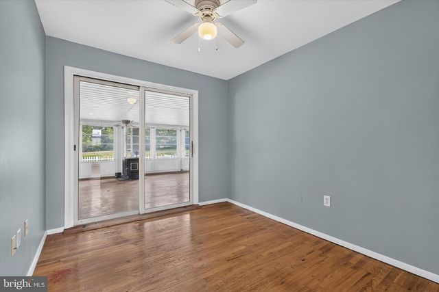 2 PALMER DR, Camp Hill, PA 17011