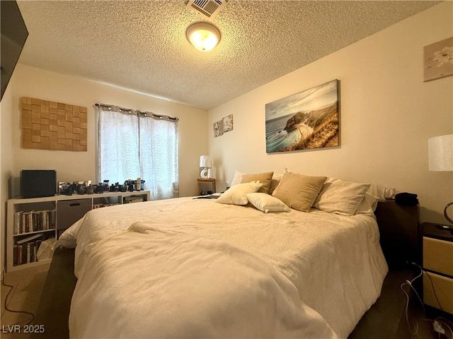 6217 Yerba Lane, Las Vegas, NV 89108