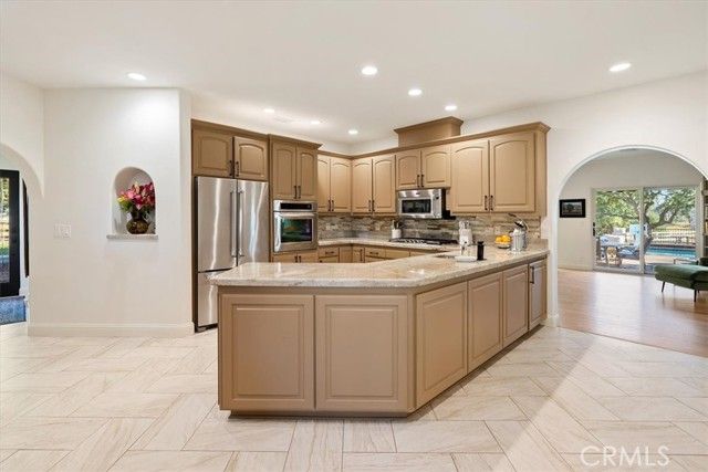 6275 Twin Canyon, Creston, CA 93432