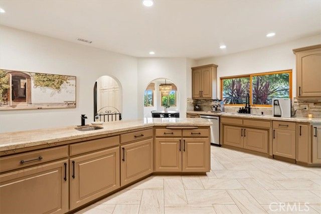 6275 Twin Canyon, Creston, CA 93432