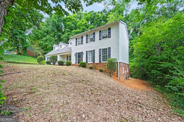 602 Commanche Drive, Macon, GA 31210