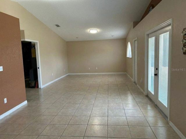 1783 MARYLAND AVENUE NE, St Petersburg, FL 33703
