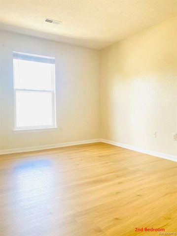 1289 Heatherwood Lane, Ann Arbor, MI 48108