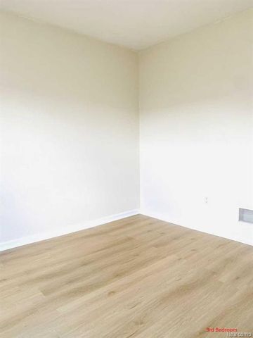 1289 Heatherwood Lane, Ann Arbor, MI 48108