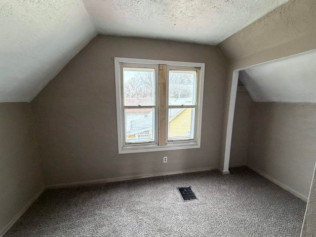 806 Alvord Avenue, Flint, MI 48507