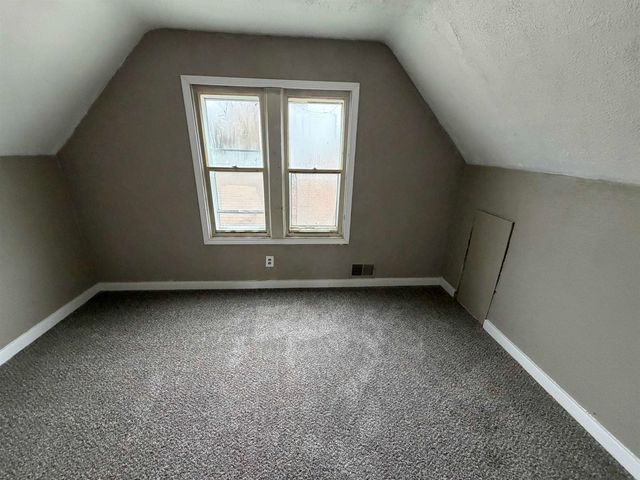 806 Alvord Avenue, Flint, MI 48507