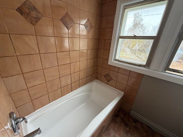 806 Alvord Avenue, Flint, MI 48507