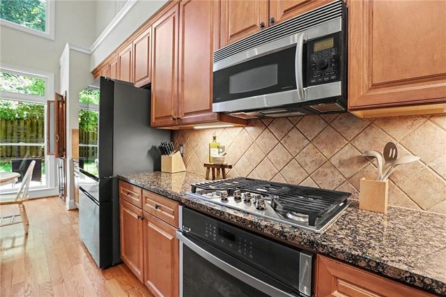 6118 Narcissa Place, Johns Creek, GA 30097