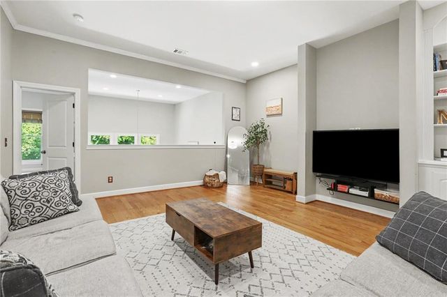 6118 Narcissa Place, Johns Creek, GA 30097