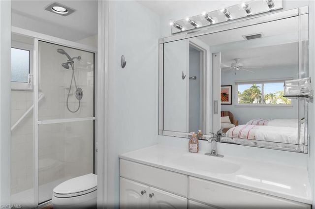 4150 Crayton RD B6, Naples, FL 34103