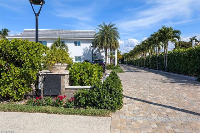 4150 Crayton RD B6, Naples, FL 34103