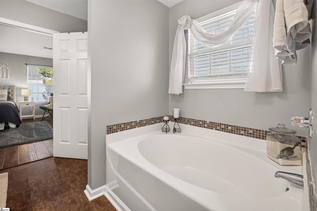 1 Granite Woods Way, Greer, SC 29650