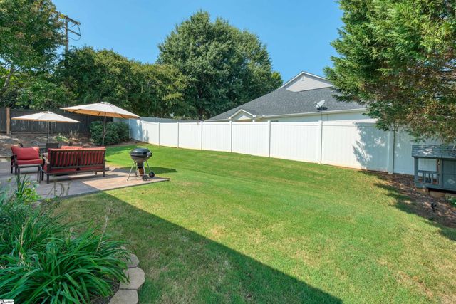1 Granite Woods Way, Greer, SC 29650
