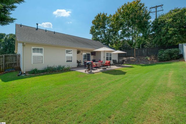 1 Granite Woods Way, Greer, SC 29650