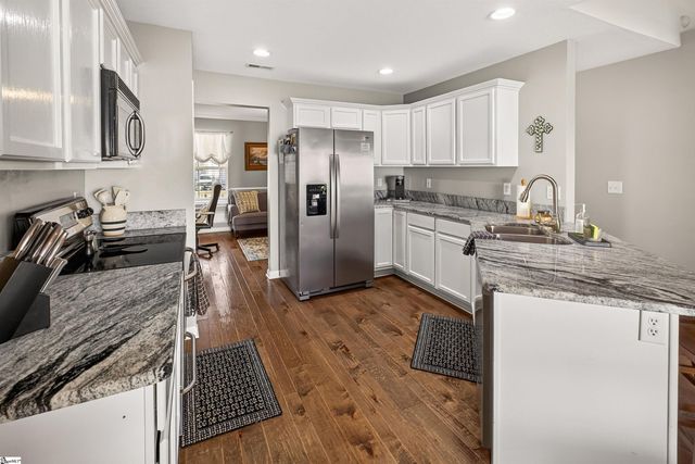1 Granite Woods Way, Greer, SC 29650